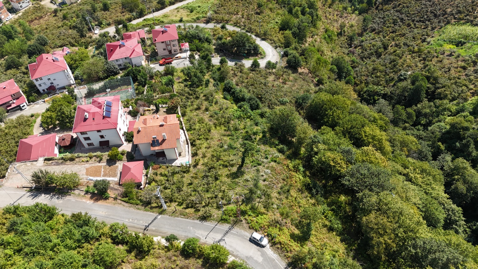 MABEL GAYRİMENKUL/ BEŞİKDÜZÜ/ DENİZLİ MAH 1.877 m2 SATILIK ARSA